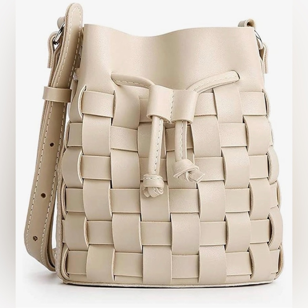 Cream Woven Bucket Bag